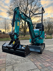 Minibagger Sunward SWE 08B