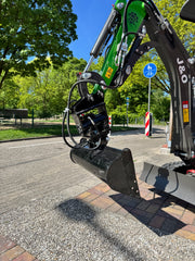 J&O Minibagger Bagger Powertilt