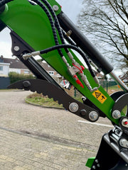 J&O Minibagger CTX 8010S mit Verstellbarem Fahrwerk