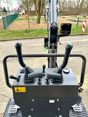 J&O Minibagger CTX 8010