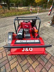 J&O Mähraupe Mulcher Böschungsmäher Rasenmäher Forstmulcher HT80A
