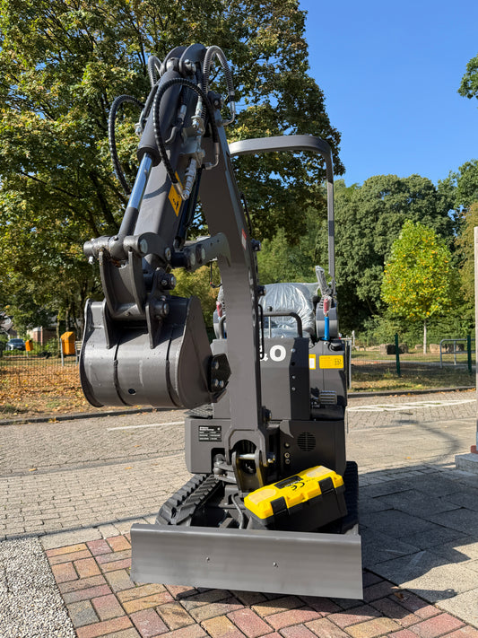 J&O Minibagger KV 10 mit Servo - Vorsteuerung in grau