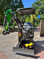 J&O Minibagger CTX 8010 mit Servo
